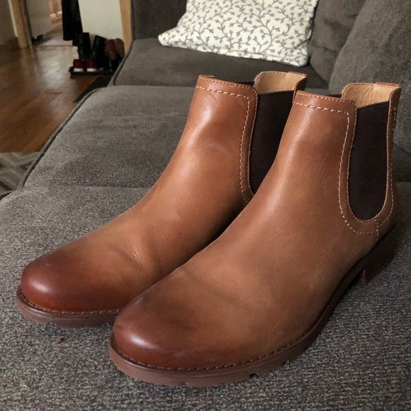 sofft selby chelsea boot